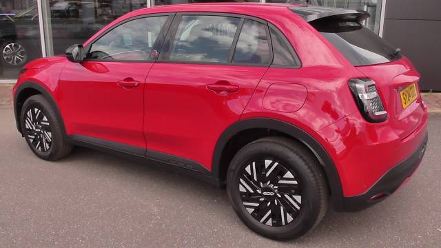 2024 Fiat 600 Red 5-Door
