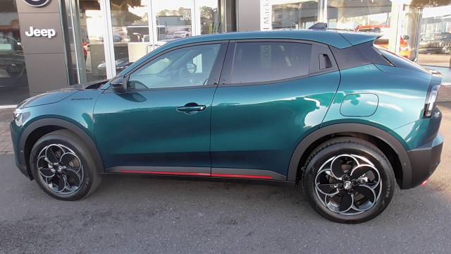 2024 Alfa Romeo Junior Electrica Speciale 5-Door
