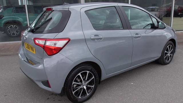 2018 Toyota Yaris 1.5 VVT-I Icon Tech 5-Door