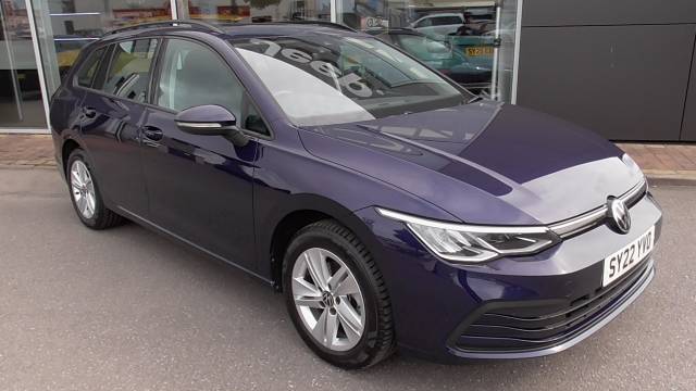 2022 Volkswagen Golf 1.5 Life TSI 5-Door