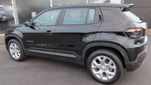 2024 Jeep Avenger Altitude Electric 5-Door