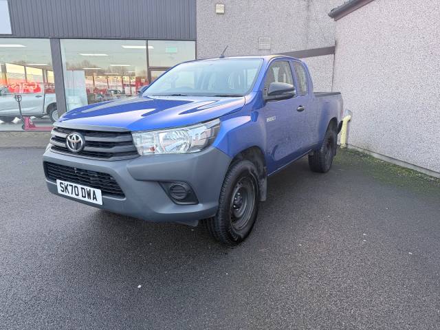 2020 Toyota Hilux 2.4 D-4D Active Extra Pickup Extended Cab 4dr Diesel Manual 4WD Euro 6 (s/s) (150 ps)