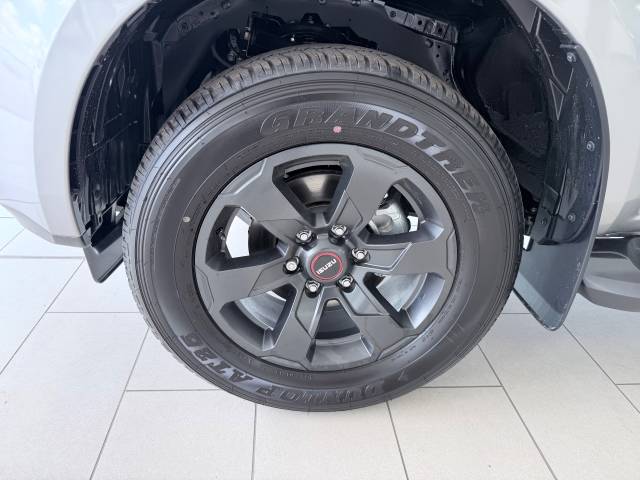 2025 Isuzu D-Max 1.9 TD V-Cross Pickup Double Cab 4dr Diesel Auto 4WD Euro 6 (s/s) (164 ps)
