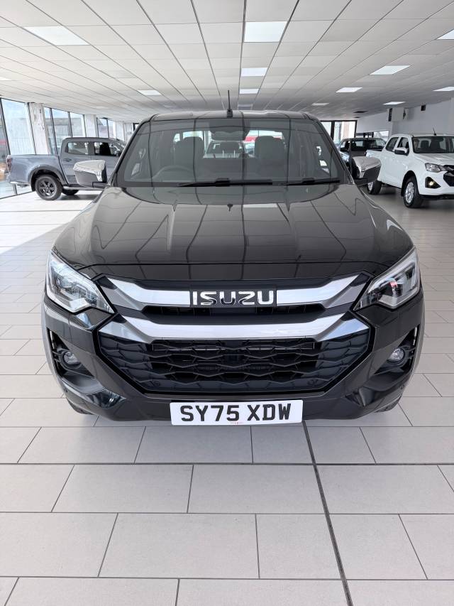 Isuzu D-Max 1.9 TD DL40 Pickup Double Cab 4dr Diesel Manual 4WD Euro 6 (s/s) (164 ps) Pick-up Diesel Black
