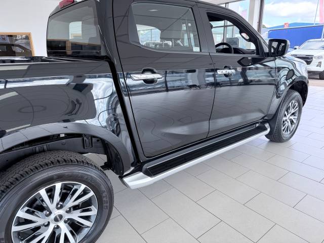 2025 Isuzu D-Max 1.9 TD DL40 Pickup Double Cab 4dr Diesel Auto 4WD Euro 6 (s/s) (164 ps)