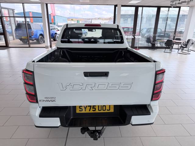2025 Isuzu D-Max 1.9 TD V-Cross Pickup Double Cab 4dr Diesel Manual 4WD Euro 6 (s/s) (164 ps)