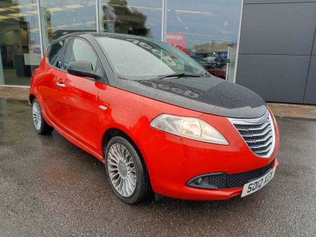 2012 Chrysler Ypsilon 1.2 Black & Red  5dr 69 bhp