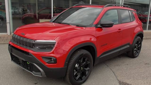 Jeep Avenger 1.2 e-Hybrid Upland SUV 5dr Hybrid DCT E-AWD 136 Automatic Sports Utility Vehicle Hybrid Red